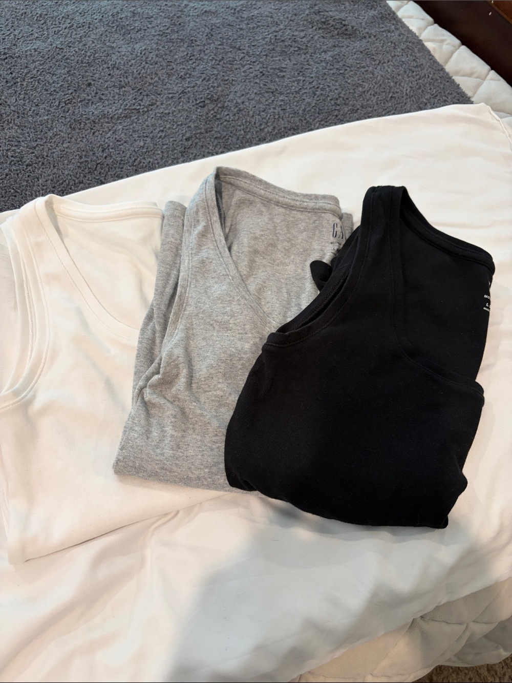 GAP Set of Three Petite Modern Tanks